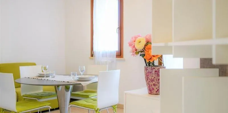 Vis Bella Apartment 里米尼 0*,  意大利